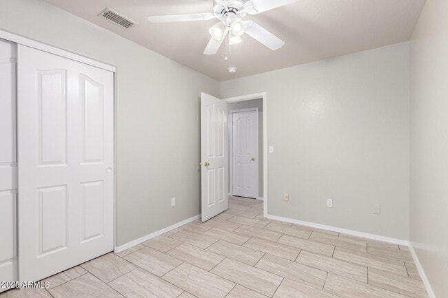 Building Photo - 24709 N 75th Way