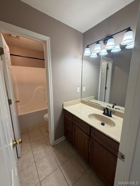 Building Photo - 1946 Chancellor Ridge Rd