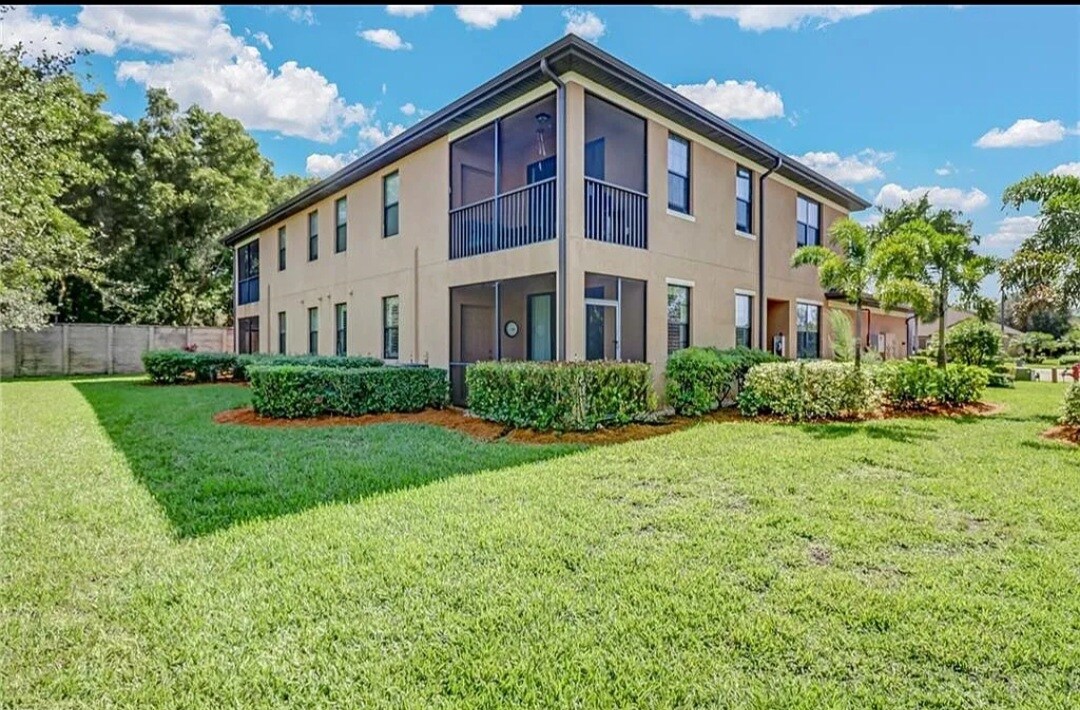 Building Photo - 3702 Pino Vista Way