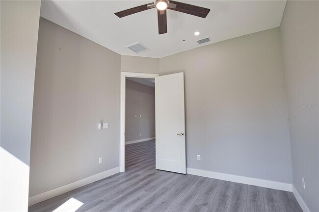Building Photo - 3637 Petunia Terrace