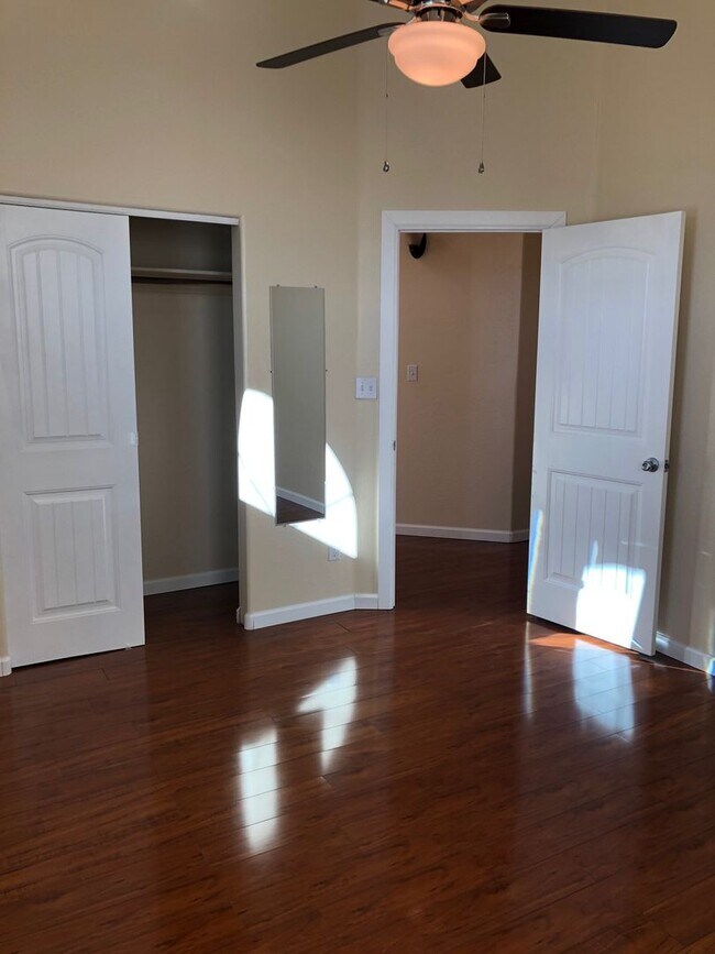 Building Photo - Sunny Three Bedroom in North Prescott Valley