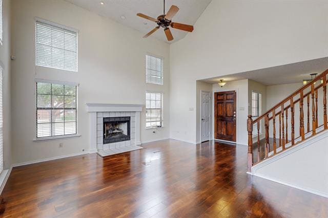 Building Photo - 719 Woodlake Dr