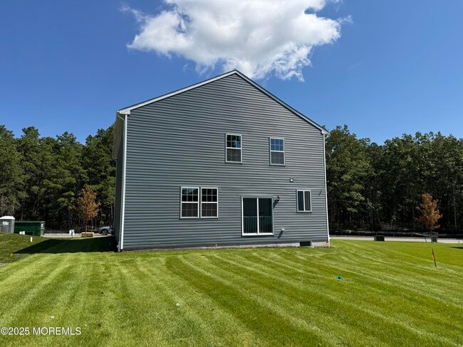Building Photo - 17 Whaler Ave