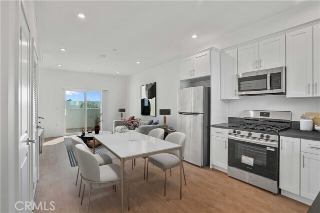 Building Photo - 8750 Sepulveda Blvd