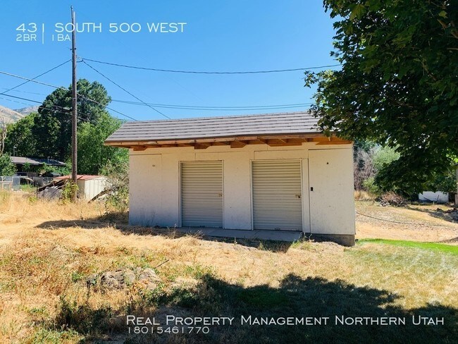 Building Photo - 2 Bedroom 1 Bath Brigham Duplex.