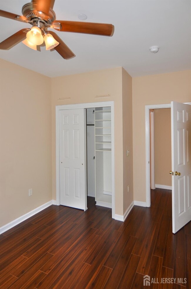 Building Photo - 368 Rector St