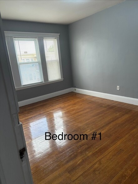 Building Photo - 31 Hosmer St