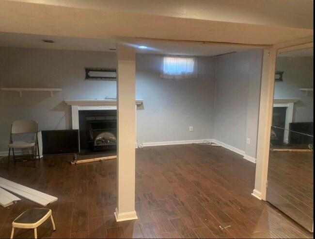 Building Photo - 6622 Sky Blue Ct