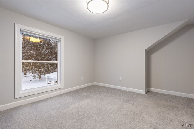 Building Photo - 115 Tarlton Rd