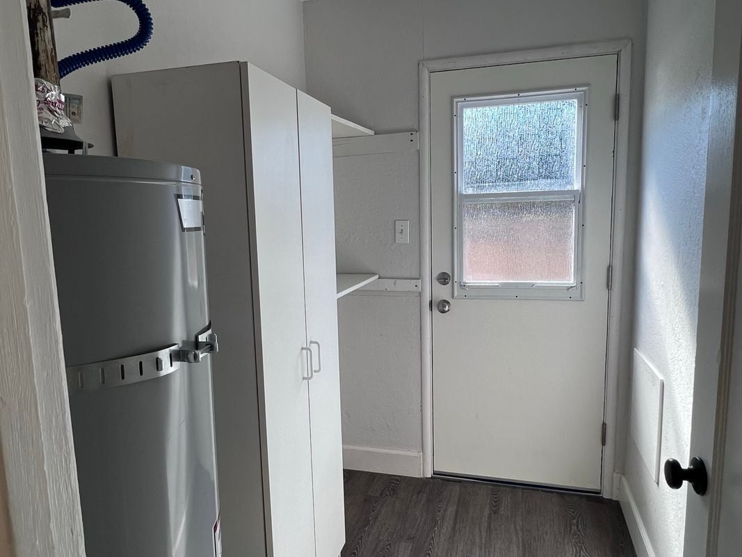 Building Photo - 187 Old Bernal Ave