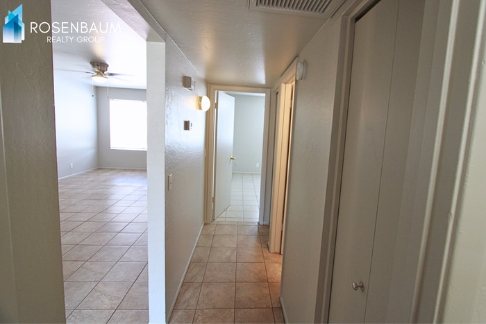 Building Photo - 4704 E Caballero St