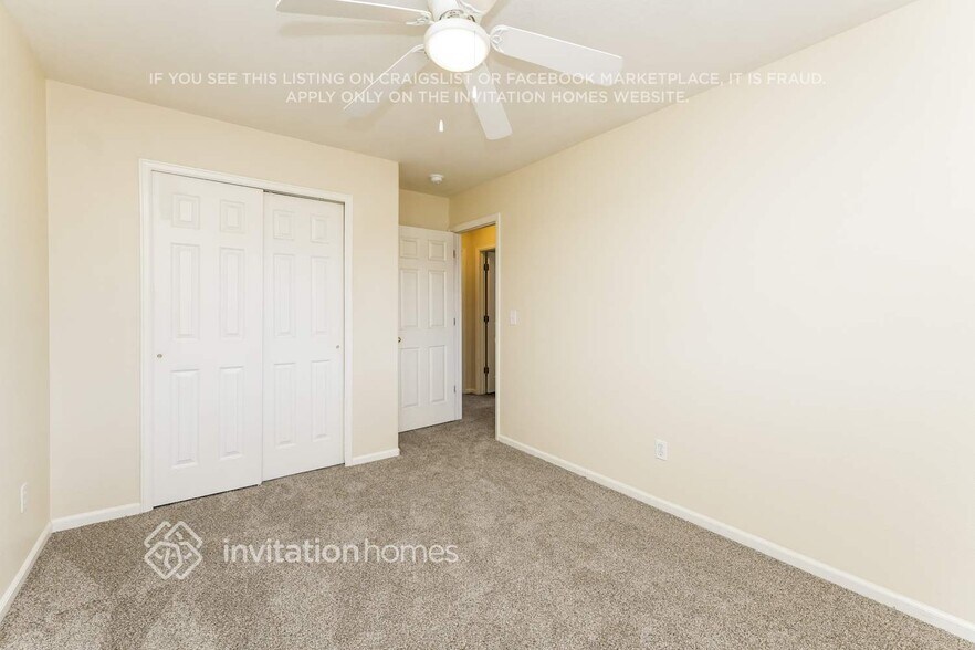 Building Photo - 1245 Legend Oak Dr