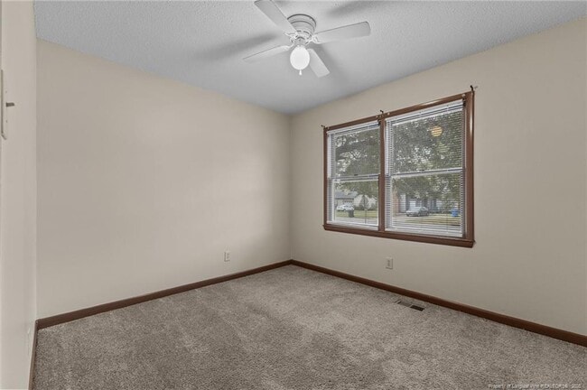 Building Photo - 6673 Vaughn Rd