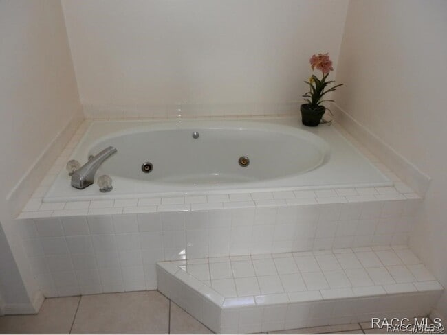 Building Photo - 10972 W Cove Harbor Dr