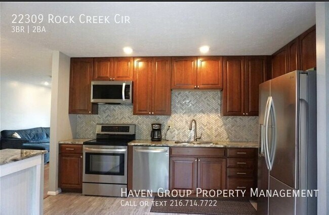 Building Photo - 22309 Rock Creek Cir