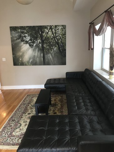 Building Photo - 4545 Lawndale Ave