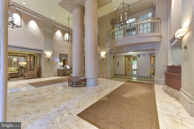 Building Photo - 2151 Jamieson Ave