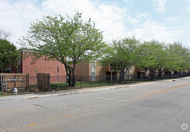 Primary Photo - Northaven Park Apartments