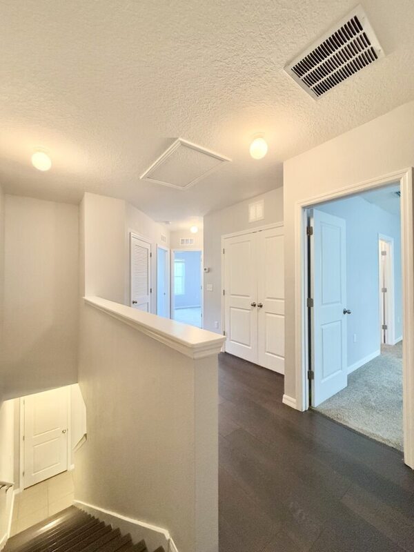 Building Photo - 9826 Hound Chase Dr