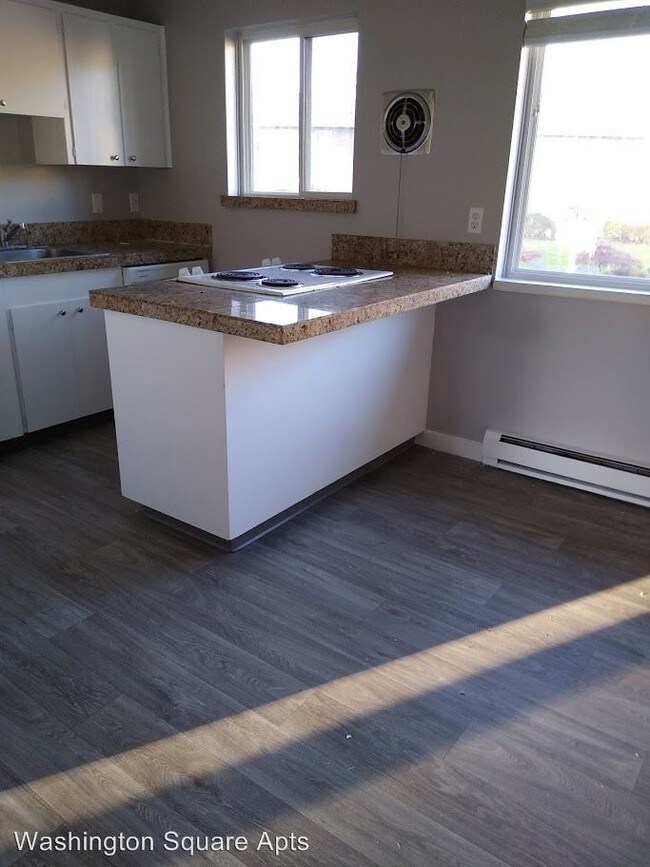 Building Photo - 9585 SW Washington Square Rd