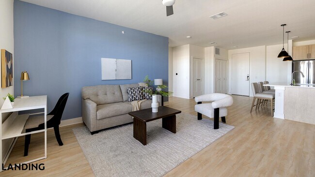 Building Photo - 108 N US Hwy 377