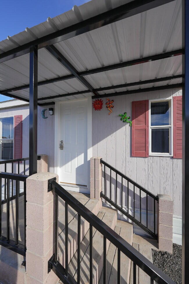 Building Photo - The Modern Southwest Nest | 2-Bedroom/2 Bath Home
