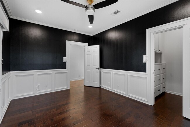 Building Photo - 106 Confidence Cove