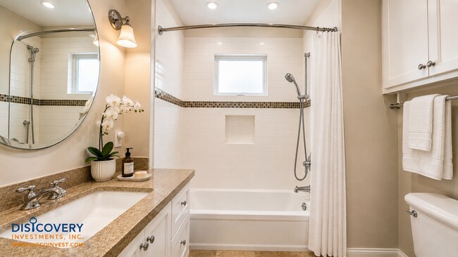 Building Photo - Stylish and Sophisticated Bungalow off Piedmont Avenue