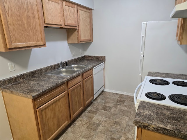 Building Photo - 6301 N Barcelona Ct