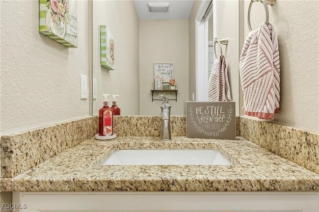 Building Photo - 11210 Rabun Gap Dr