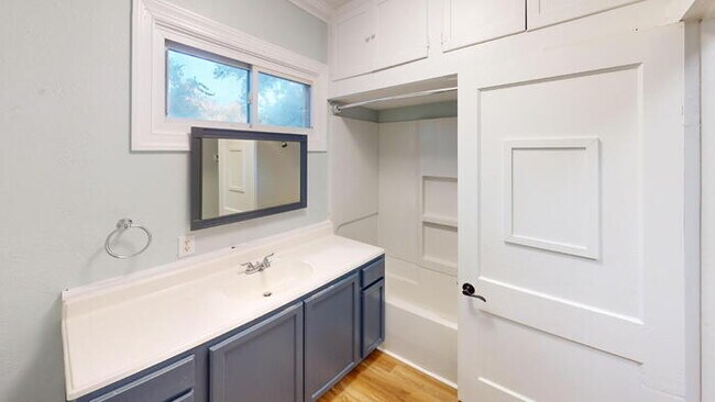 Building Photo - Room to Breathe on Nearly an Acre — Pensacola Opportunity (Additional photos coming soon)