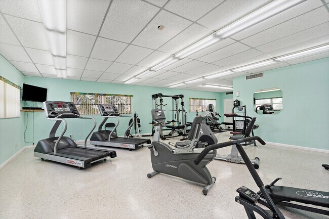 Building Photo - 3351 Spanish Trail