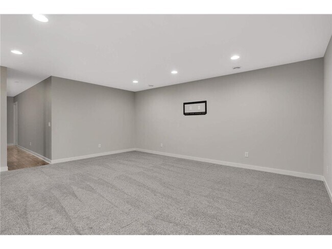 Building Photo - 15590 Duck Trail Ln