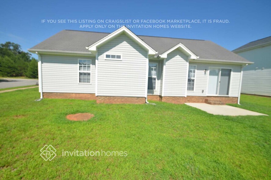 Building Photo - 2500 Gelsinger Ave