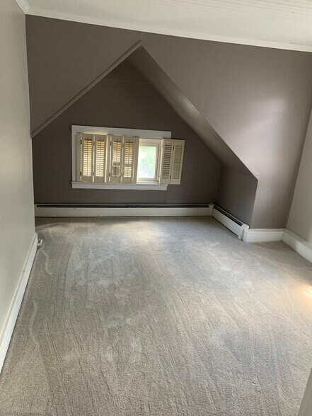 Bedroom #2/Office - 23 Oxford St