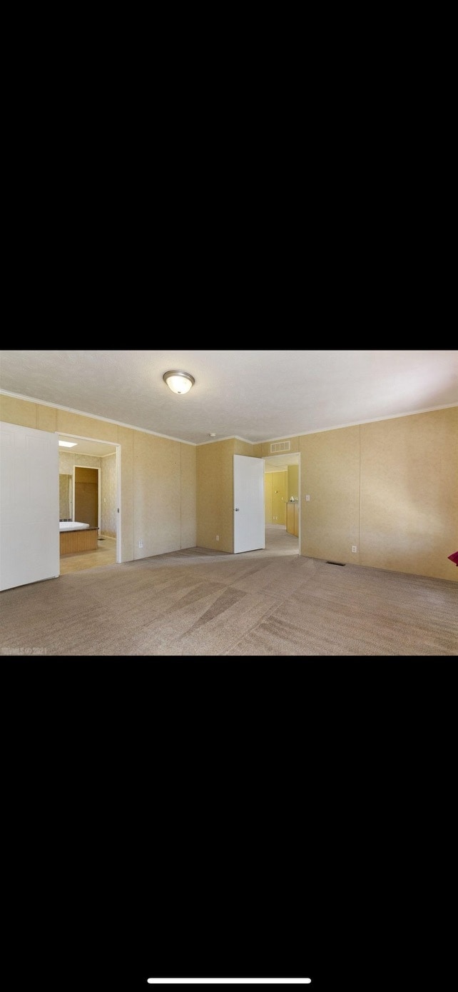Building Photo - 912 Martin Dr