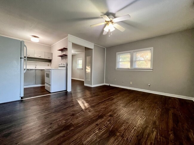 Building Photo - Home for Rent in Hot Springs!