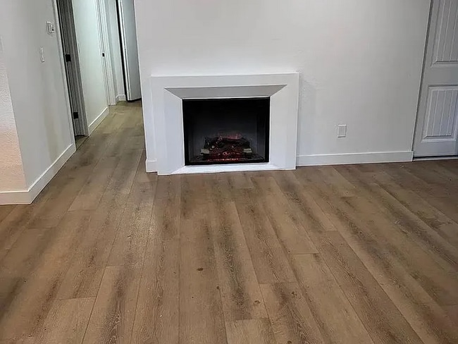 Building Photo - This newly remodeled home