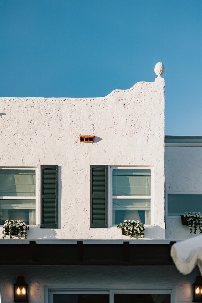 Building Photo - 610 38th St