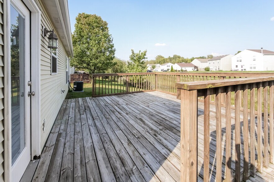 Building Photo - 6715 Everbloom Ln