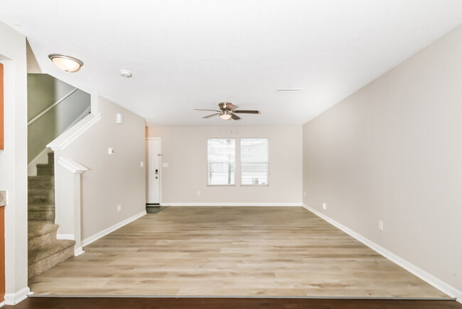 Building Photo - 8138 Fisher Bend Dr