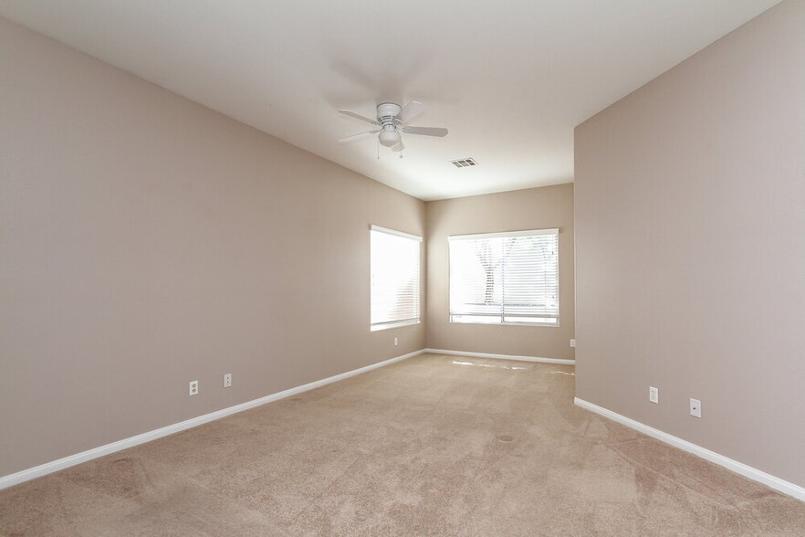 Building Photo - 1051 Little Rock Way