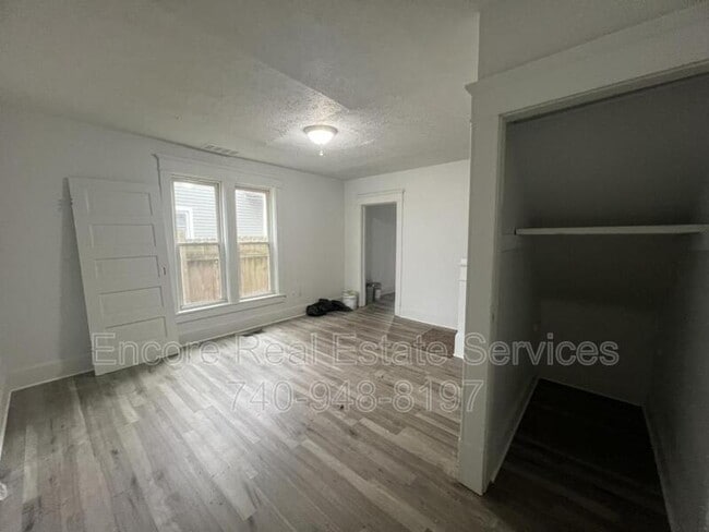 Building Photo - 41 N Pine St