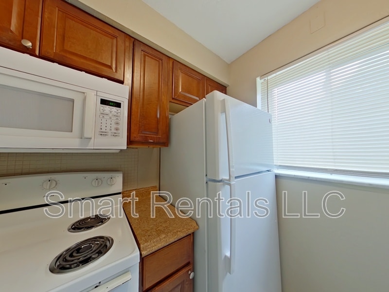 Building Photo - 3021 Pestalozzi St