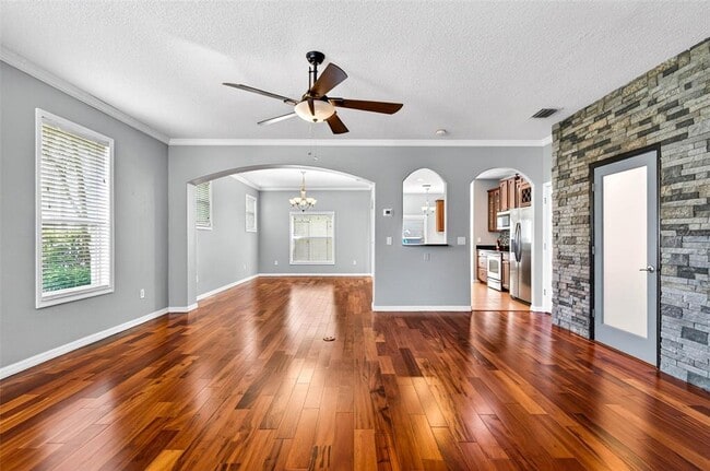 Building Photo - 12618 Weston Dr