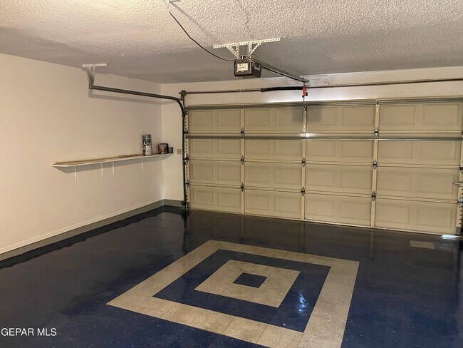 Building Photo - 1601 Charles Owens Dr