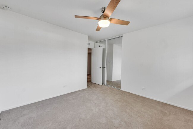 Building Photo - Perfect Entertaining Family Home with Larg...