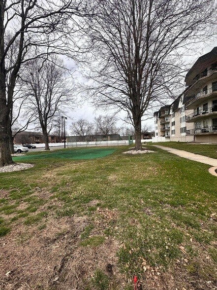 Building Photo - 8750 Harrison Ave