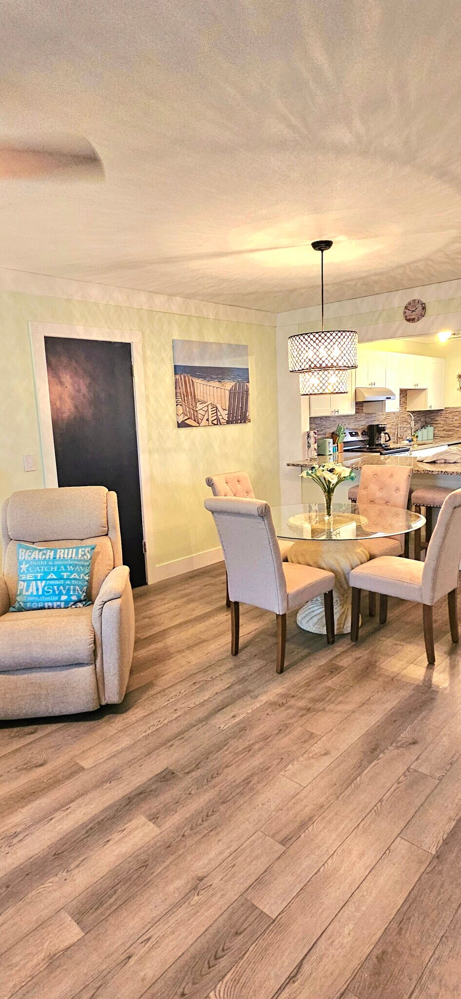Luxury vinyl flooring. - 8740 Lueck Ln