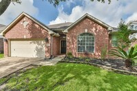 Building Photo - 15611 Meadow Palm Dr